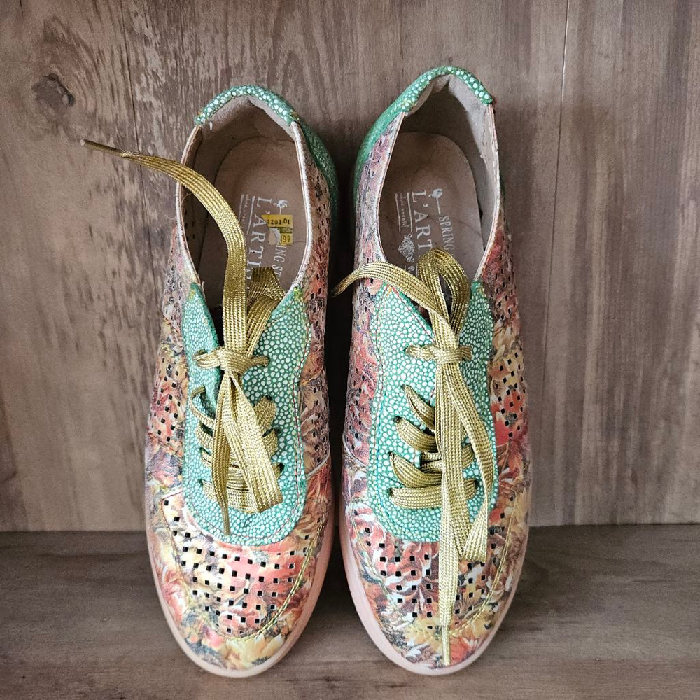 L'artiste Spring Step Multicolor Floral Pebbled Leather Sneakers Womens 38 - Picture 3 of 6
